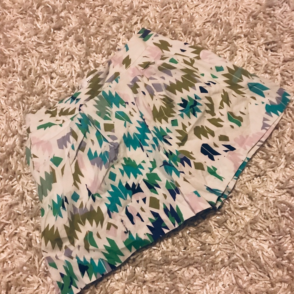 Milly tropical pattern short